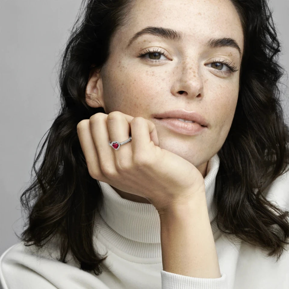 Каблучка Pandora Червоне серце